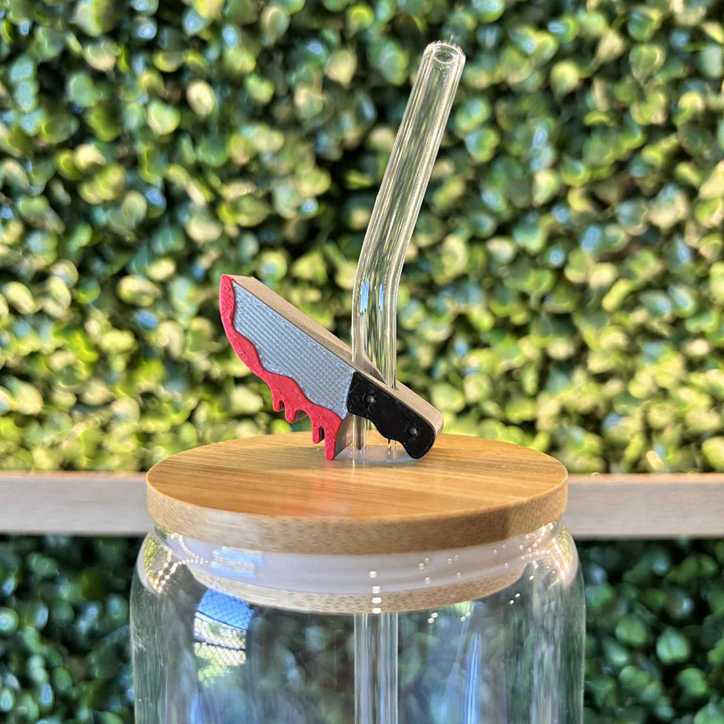 BLOODY KNIFE STRAW TOPPER
